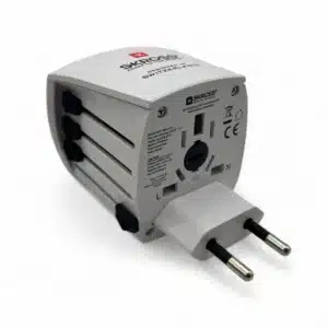 ADAPTADOR ENCHUFE UNIVERSAL SKROSS