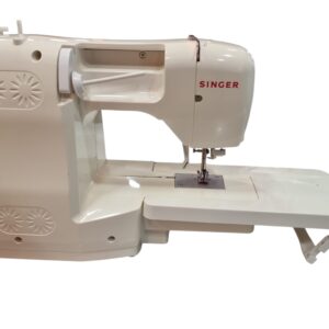 MAQUINA DE COSER SINGER C520L + ACCS + CABLE